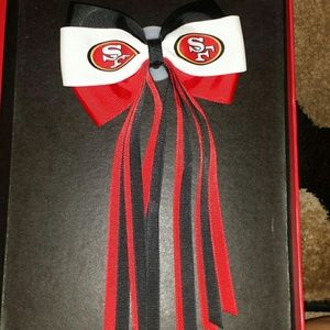 49 ers girl hair Barrette